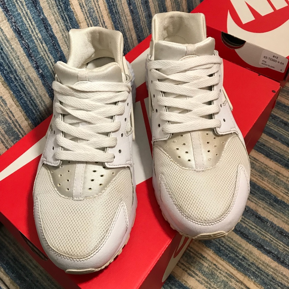 SOLD Nike Hurache